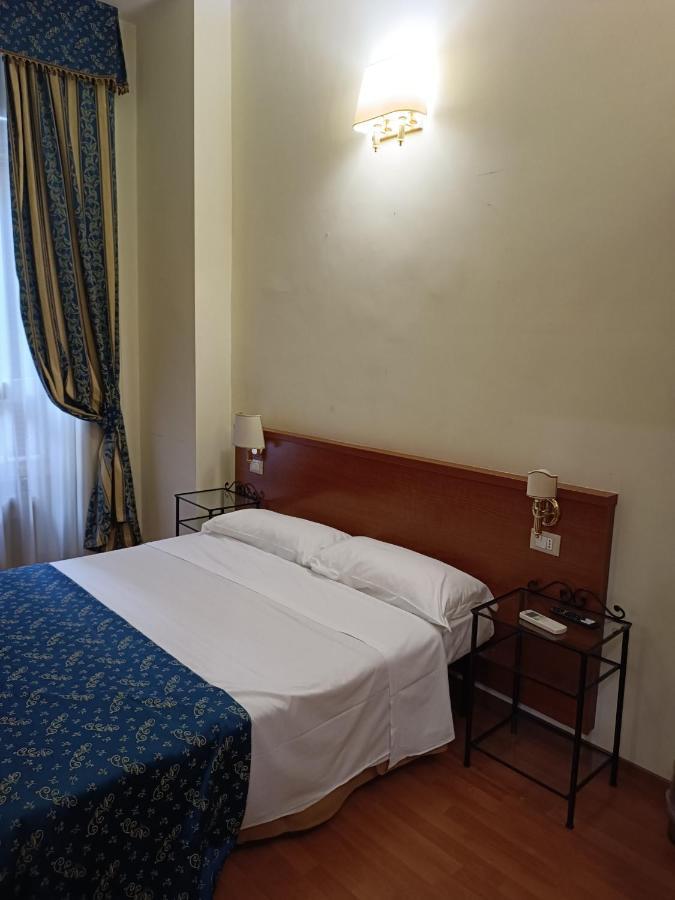 Opera Italian Suite Roma Exterior foto
