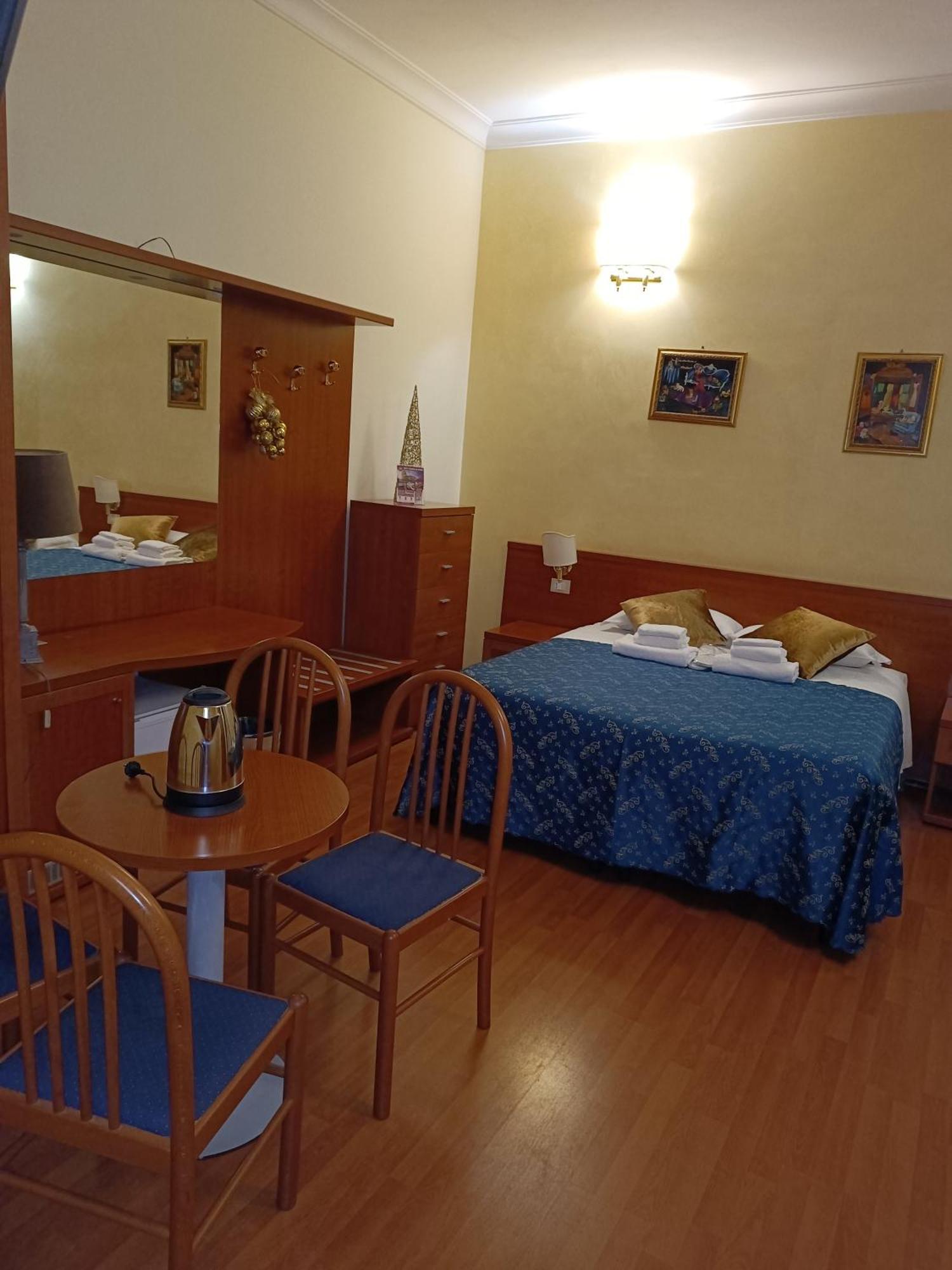Opera Italian Suite Roma Exterior foto
